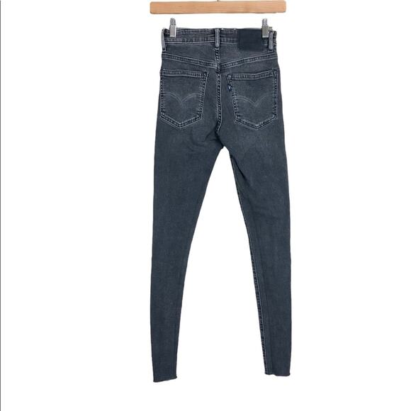 Levi's Made + Crafted 721 High Rise Skinny Gray Distressed Size 24X30 - Picture 7 of 8